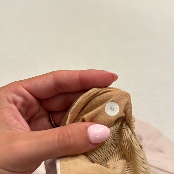 8. Lululemon Scoop Neck Tank Light Pink - Picture 2 of 5